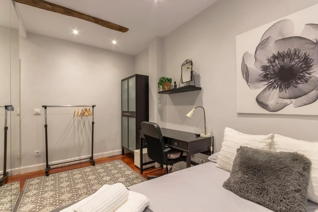 Bilbao Arte V With Parking By Aston Rentals Apartment